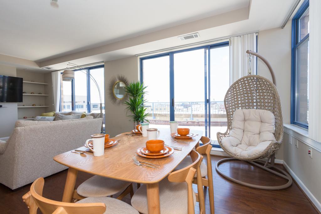 Penthouse Suite Washington Exterior photo