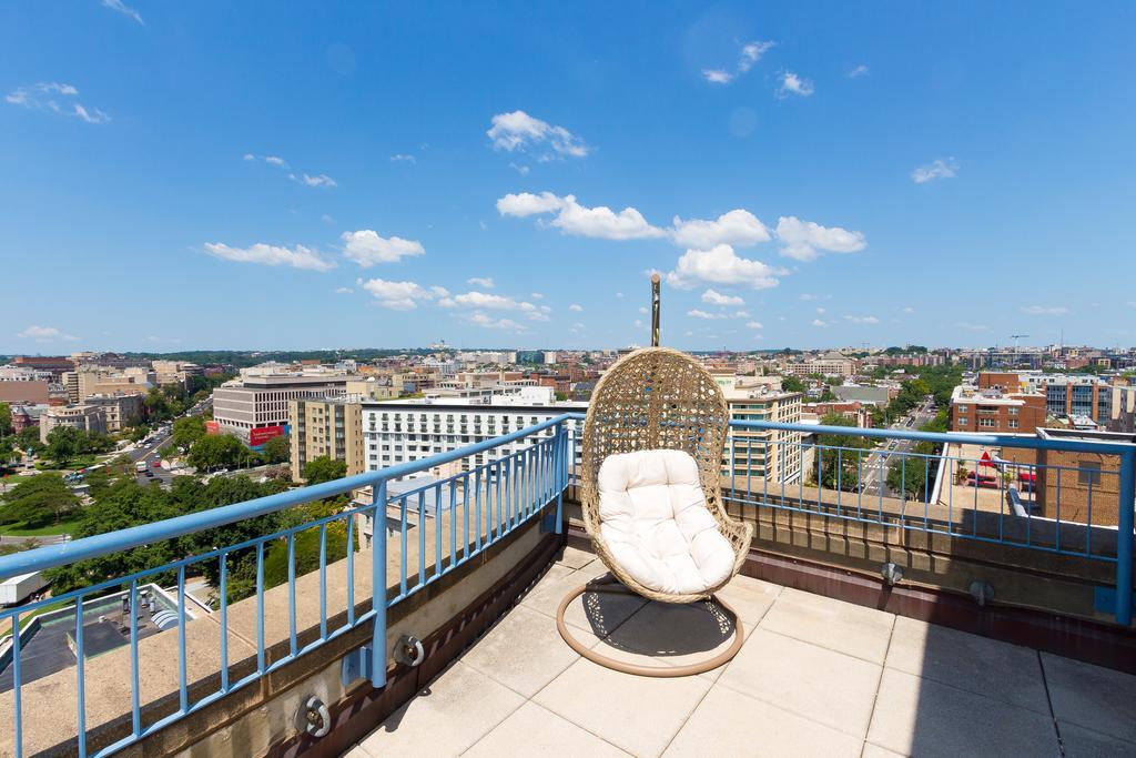 Penthouse Suite Washington Exterior photo