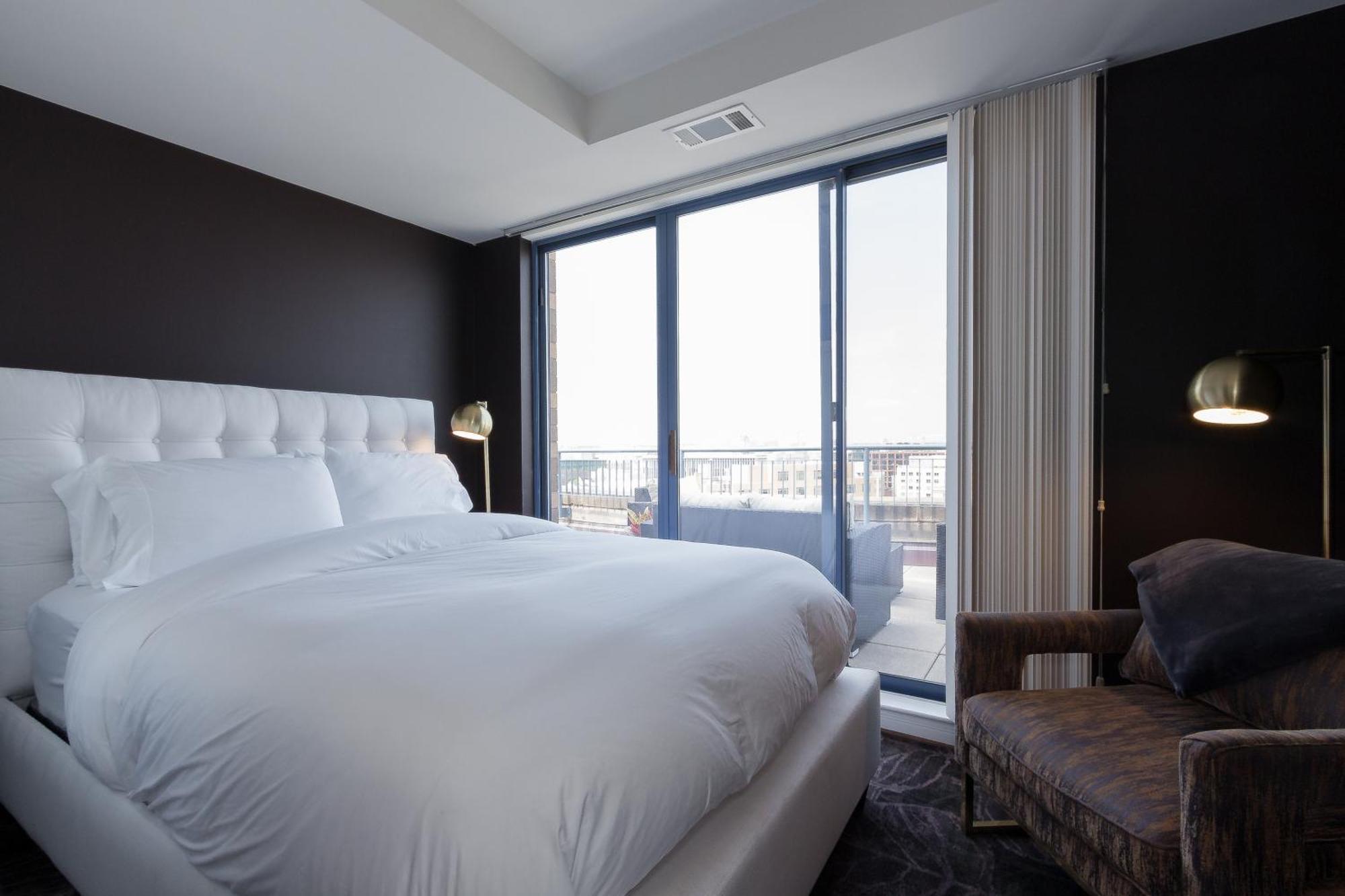 Penthouse Suite Washington Exterior photo